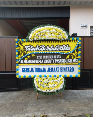 Papan Bunga Duka di Bonorowo